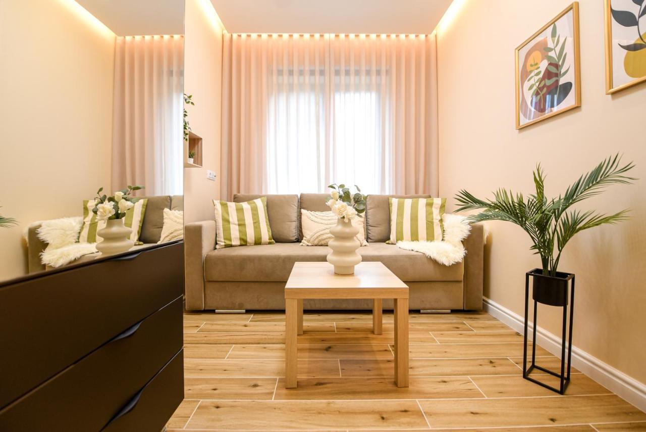 Green Leafy Brasov - Ideal 2 Bedroom Apartment Exterior foto